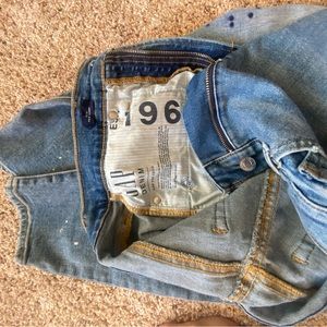 Gap Denmin 12/31 never worn